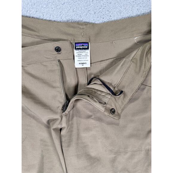 Patagonia Happy Hike Shorts 5" Womens 14 Ash Tan Outdoor Hiking 50+ UPF Gorpcore - Picture 7 of 7